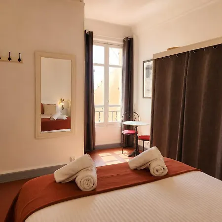 Quiet Cosy Flat Walk To Palais & Cannes